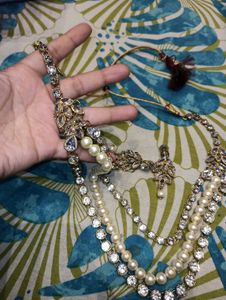 Elegant Pearl &amp; Crystal Necklace Set