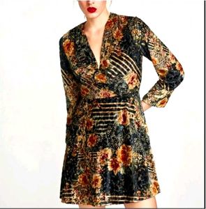 Zara New with tag Mini Flared Velvet Dress