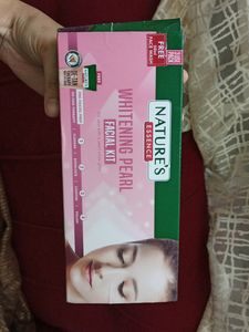 Nature&#39;s Pearl Facial Kit