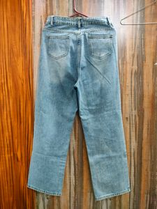 Damage Jeans