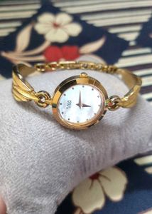 Vintage Raga Titan Gold Watch