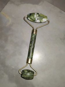 Jade Facial Roller pilix face massager
