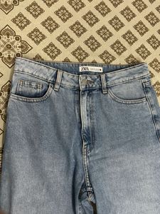 Zara Light Wash Denim Jeans