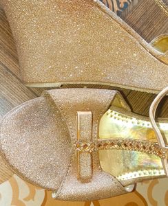 👠✨ A BEUTIFUL WEDDING HEELS FOR WOMEN&#39;S/GIRLS.