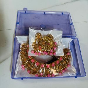 Pink Kundan Choker Necklace Set with Maang Tikka