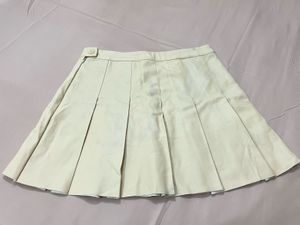 leather skirt
