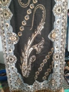 Elegant shawls reversible you can wear in 2 side