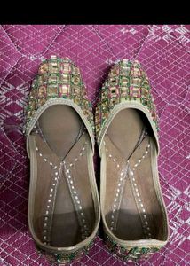 New Jutties