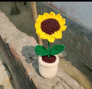 2 Crochet Sunflower 🌻 Pot In Size Big N Small