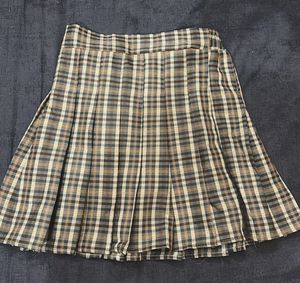 y2k pleated skirt