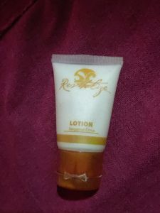 Vintage Pearl &amp; Bow Earrings