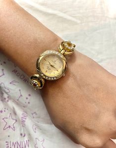 Women's wrist watch🤎