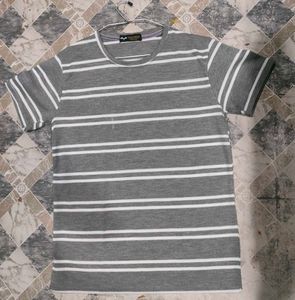 🚨Price Drop ZARA Men&#39;s Tshirt🚨