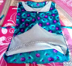 Stunning Shaped Top – Unique & Brand New.
