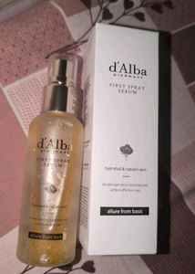 D&#39;alba Spray Serum