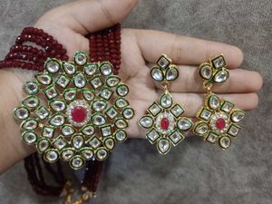 Elegant Kundan Jewelry Set