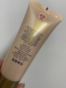 2 in 1 Foundation Concealer