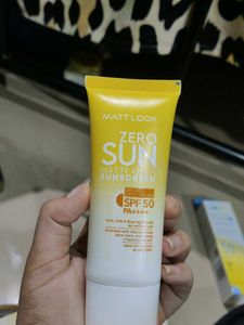 Mattlook zero sun matte gel sunscreen