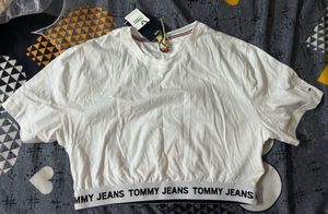 Tommy Jeans White Cropped Tee