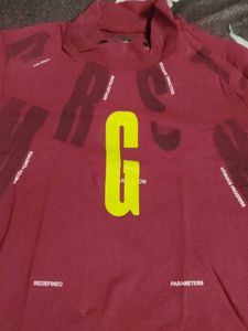 Maroon Graphic T-Shirt