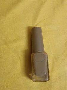 Teracotta Yellow Nail Paint By Shills Professional