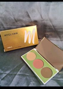 Myglamm Chisel It And FF Makeover Kit