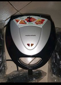 Morphy Richard 3in One Toaster