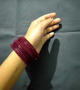Burgundy Glass Bangles (Set)