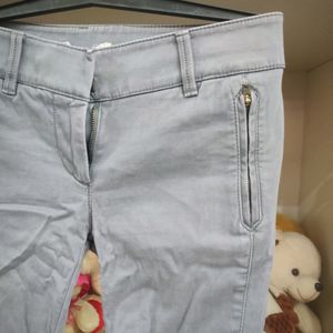 Grey Skinny Fit Low Waist Pants