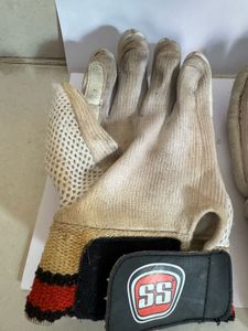 SS Cricket Batting Gloves