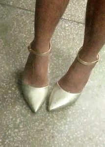 Elegant Golden Pointed Heels