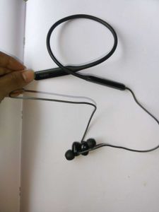 Many Ear Device