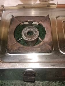 Gas