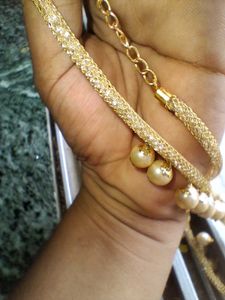 Pearl Beaded Necklace