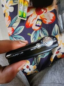 Nikon Coolpix L25