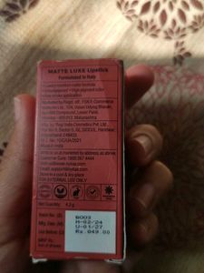 Nykaa Luxe Matte Lipstick Shade Staycation