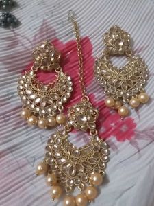 Earrings And Tikka