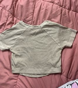 Graphic Print Crop Top (baby tee)