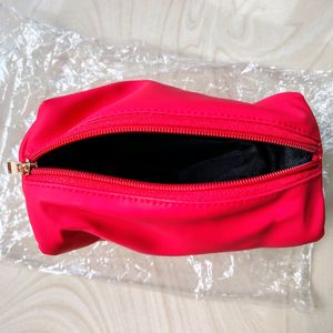Mac Red Travel Pouch
