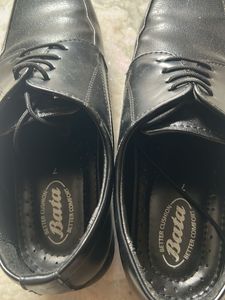 Formal Bata shoes (black)