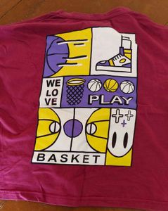 Classic Blue Denim Jeans with t-shirt