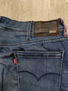 Sc9627 Levi&#39;s Jeans Waist 36