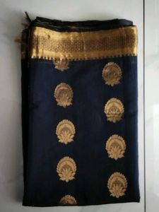 Elegant Navy & Gold Saree