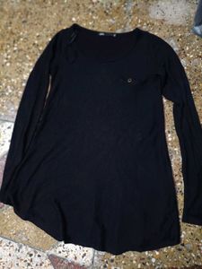 Black Long Sleeve Tee