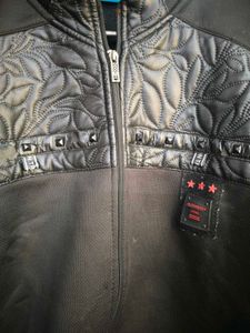 Stylish Black Zip-Up Jacket