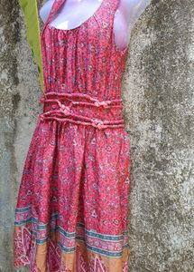 CE. CUTE ROSE FROCK