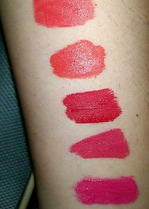 4 Huda Beauty Liquid Matte Lipsticks