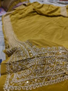 Italian Fabric With Blouse Saree Beautiful Border
