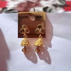 4 Traditional Earrings Set