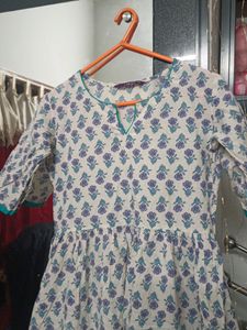 Libas Kurti Xs